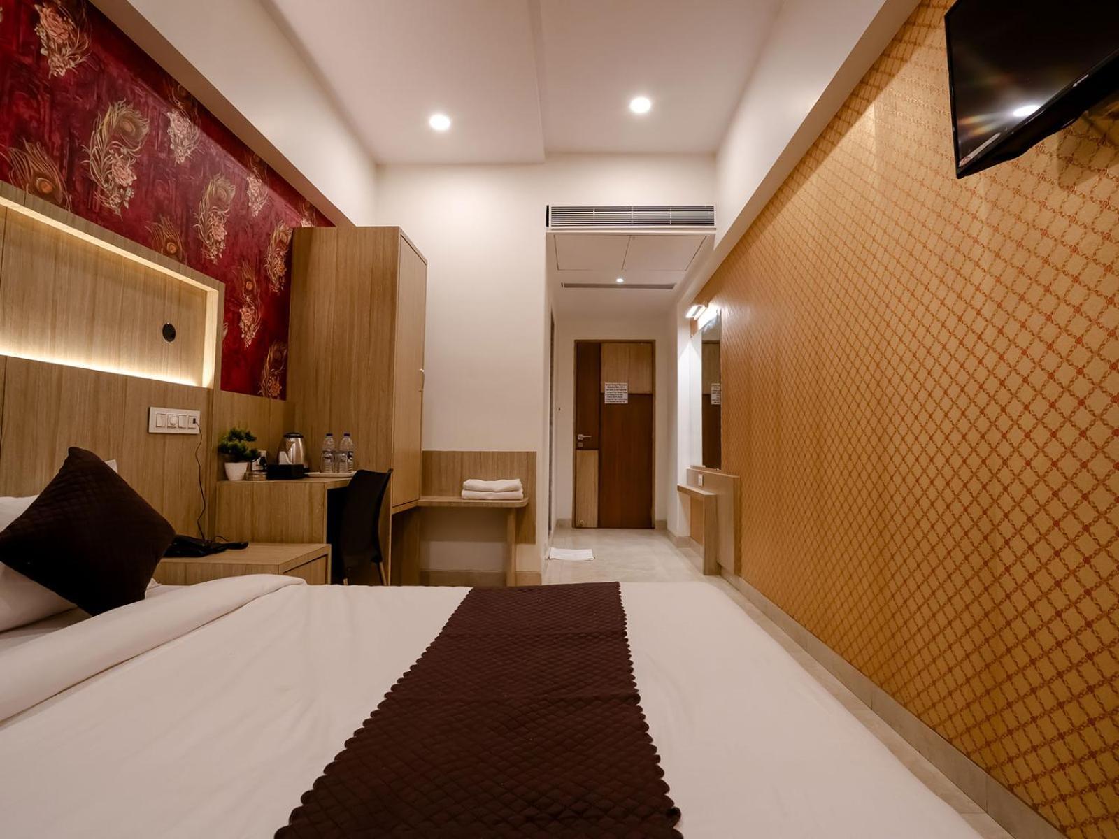 Hotel Grand Seasons- Navi Mumbai Ngoại thất bức ảnh
